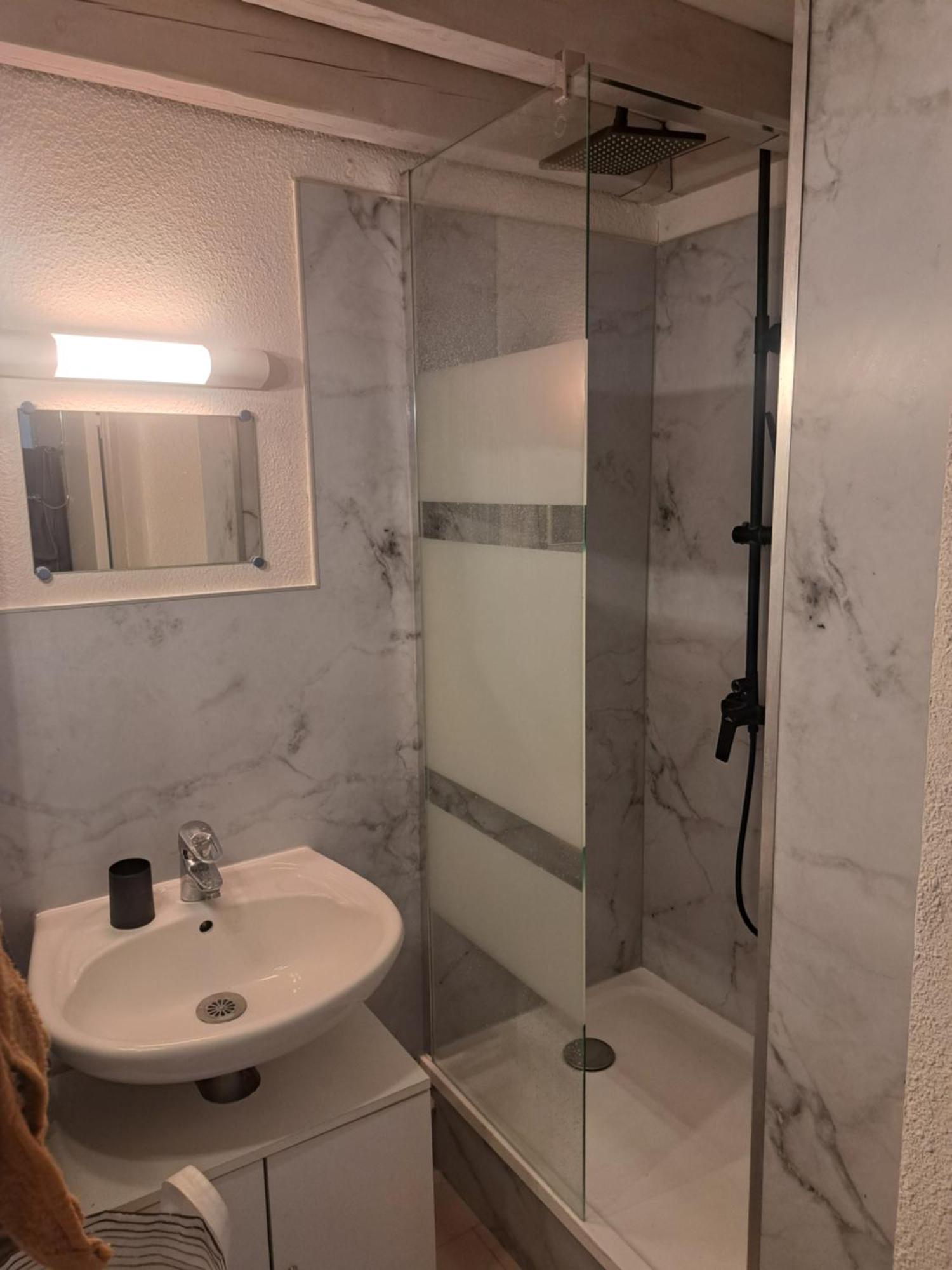 Location Vacance Vue Mer 4 A 6 Personnes Cavalaire-sur-Mer Eksteriør bilde