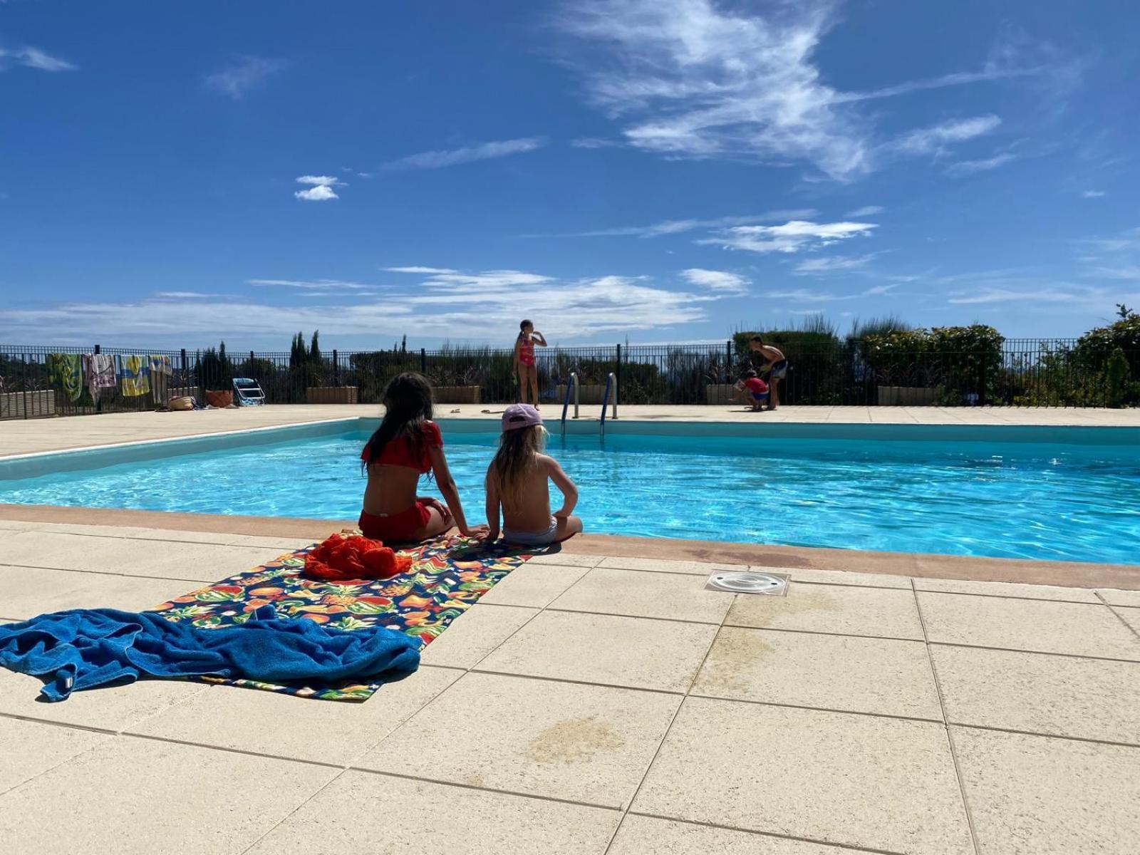Location Vacance Vue Mer 4 A 6 Personnes Cavalaire-sur-Mer Eksteriør bilde